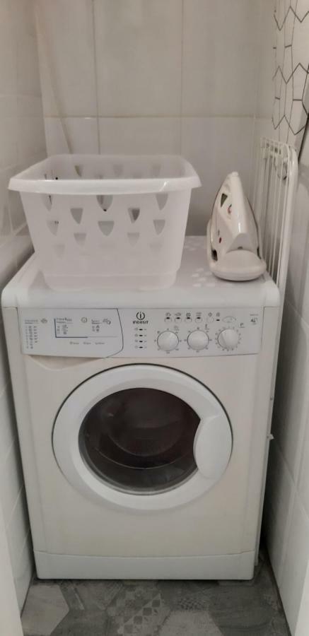 Historic City Centre Apartment 登博斯 外观 照片